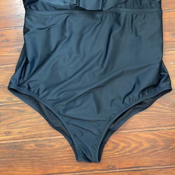Raisins Curve ruffle off the shoulder one piece swimsuit sz 22W - Picture 3 of 4